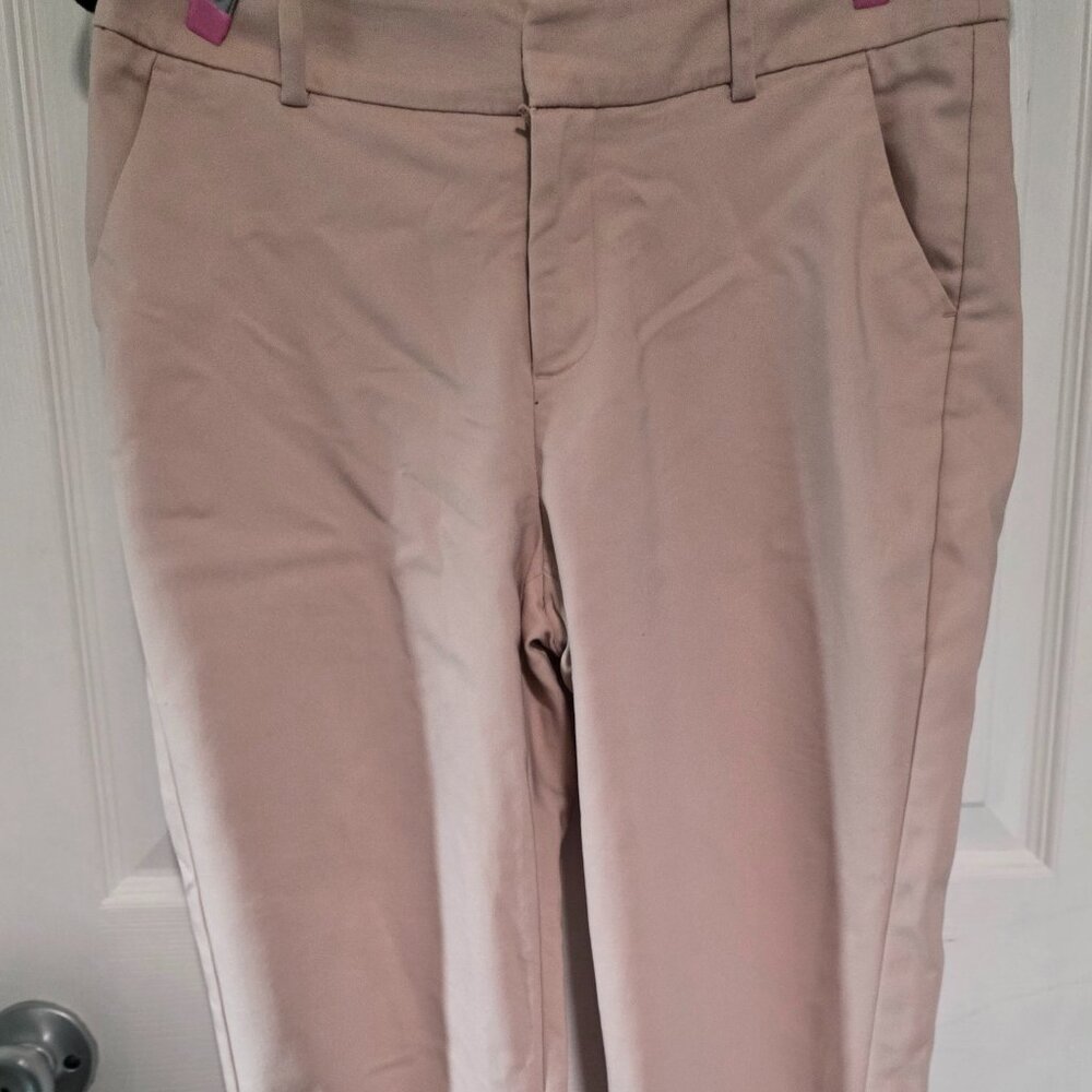 Ready for Spring!  Women's a new day stretchy pink skinny ankle pants size 6